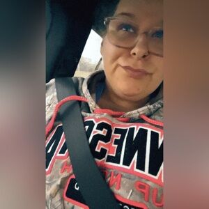 Meet your Posher, Shawna